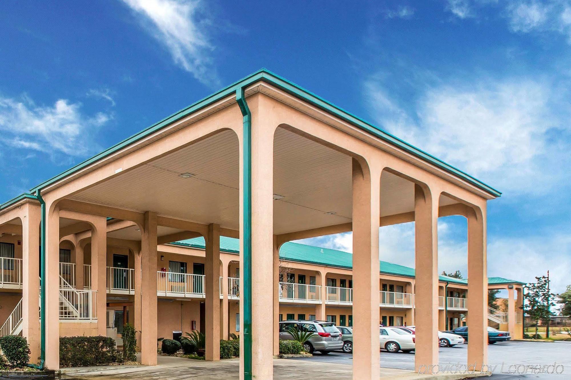 Econolodge Inn & Suites Albany Exterior photo